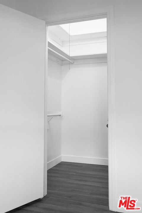 20341 Enadia Way Winnetka, CA 91306 - Photo 18 of 25