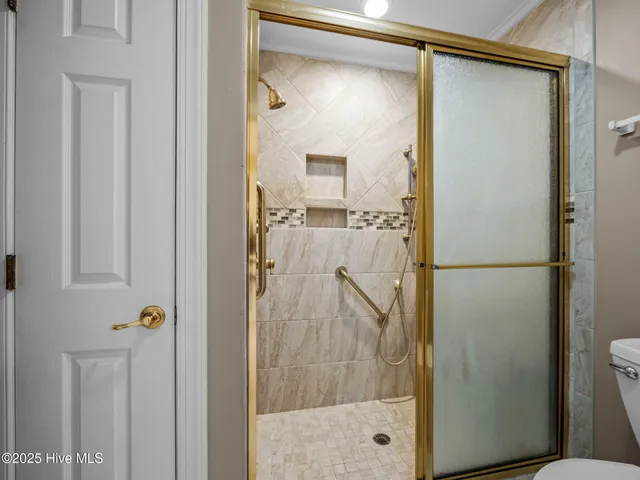 $550,000 | 105 Deerfield Court, Cedar Point, NC 28584