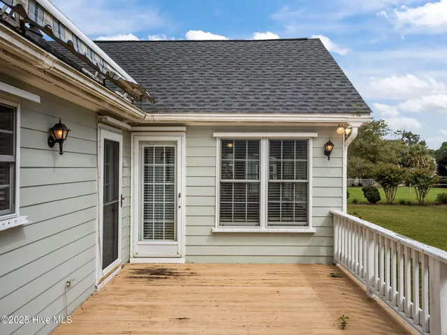 $550,000 | 105 Deerfield Court, Cedar Point, NC 28584