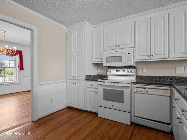 $550,000 | 105 Deerfield Court, Cedar Point, NC 28584