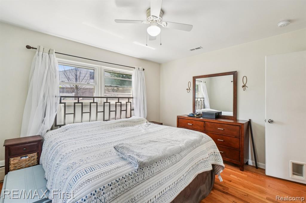 6024 Overlook Road Clarkston, MI 48346 - Photo 23 of 42