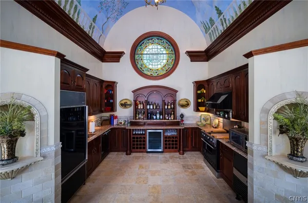 $12,950,000 | 15 Meadowood Lane, Chenango, NY 13901