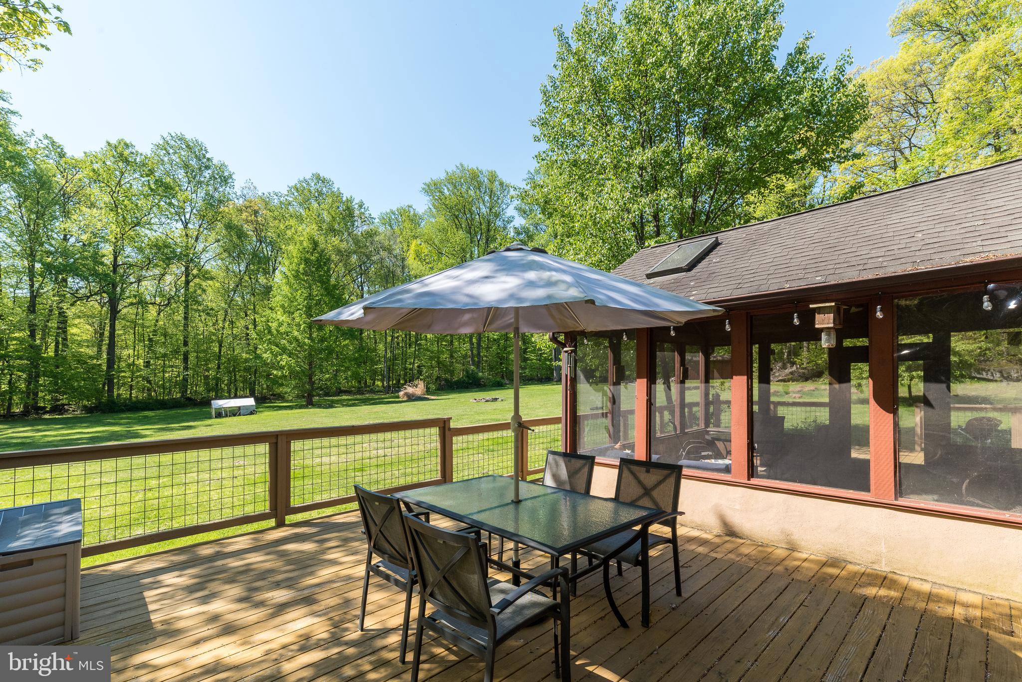 1502 Mission Road Quakertown, PA 18951 - Photo 39 of 52 Outdoor dining
