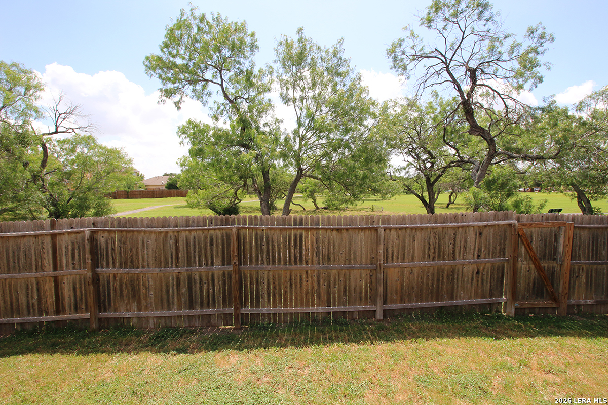 2446 Keyhole View Converse, TX 78109 - Photo 28 of 30