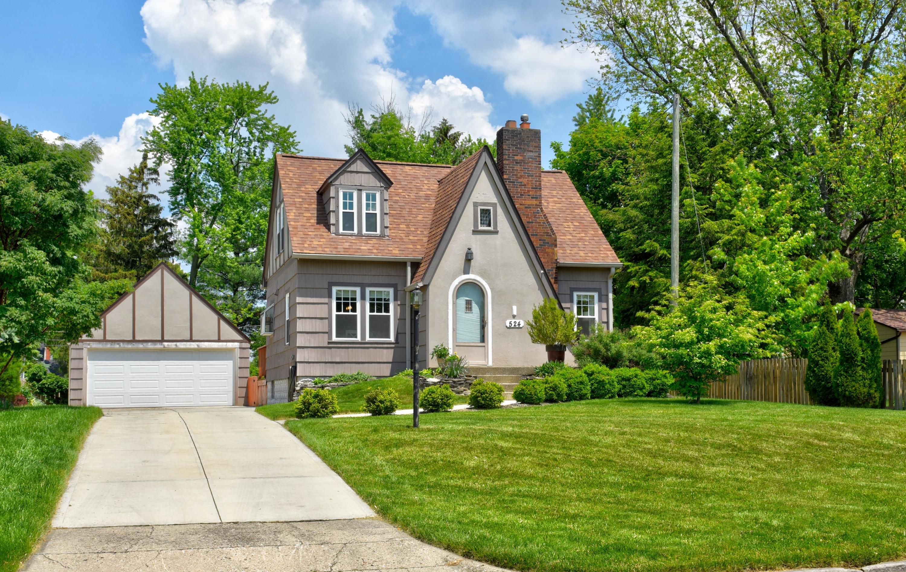 524 Garden Road Columbus, OH 43214 - Photo 1 of 38 Gallery Image 1