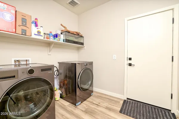 $2,200 | 11508 West Cumberland Drive, Youngtown, AZ 85363