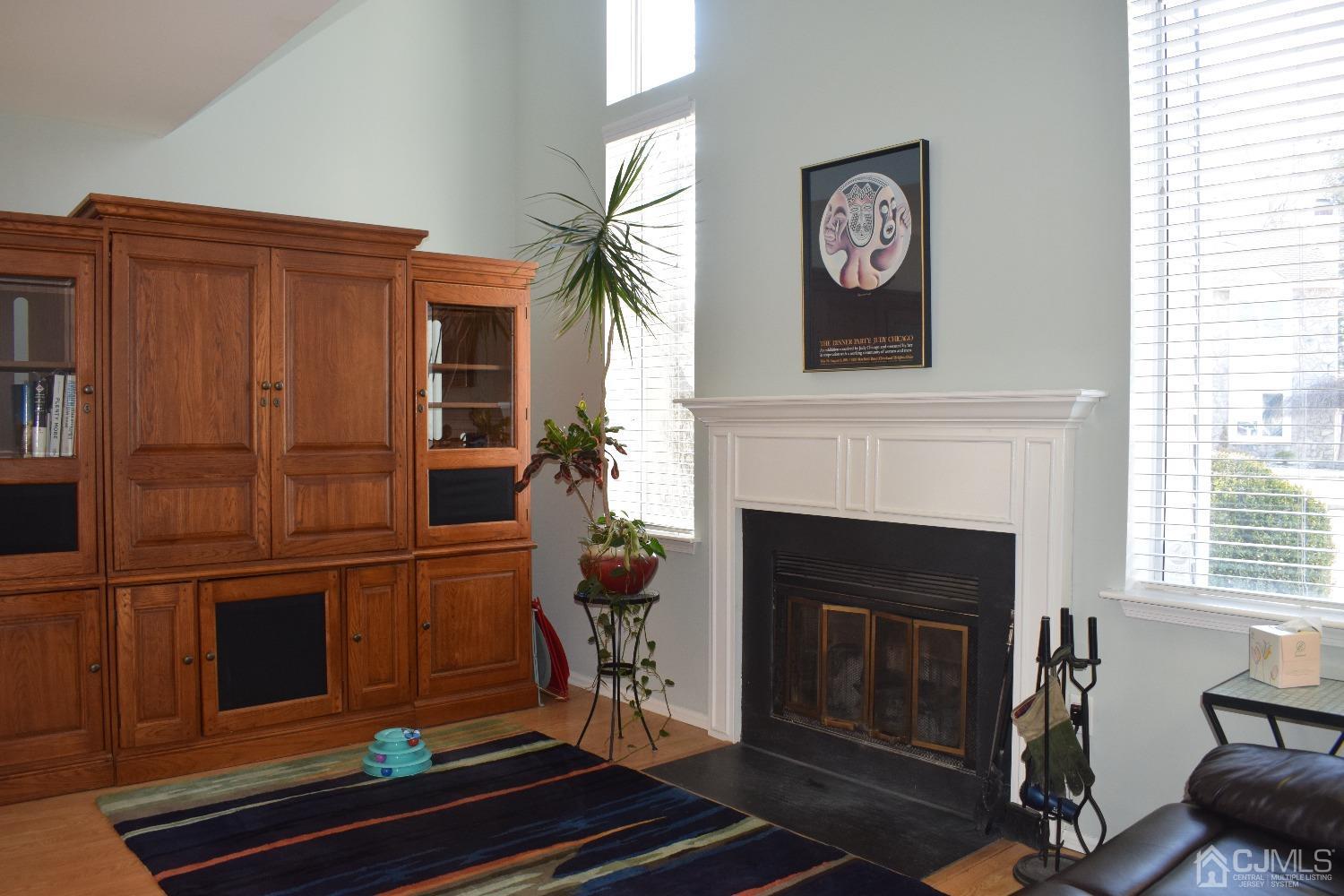 7 Jeffrey Circle Dayton, NJ 08810 - Photo 2 of 21