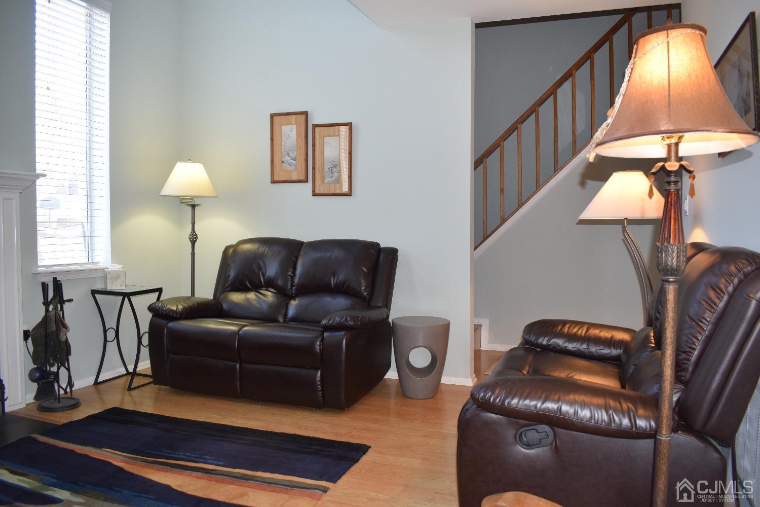 7 Jeffrey Circle Dayton, NJ 08810 - Photo 3 of 21