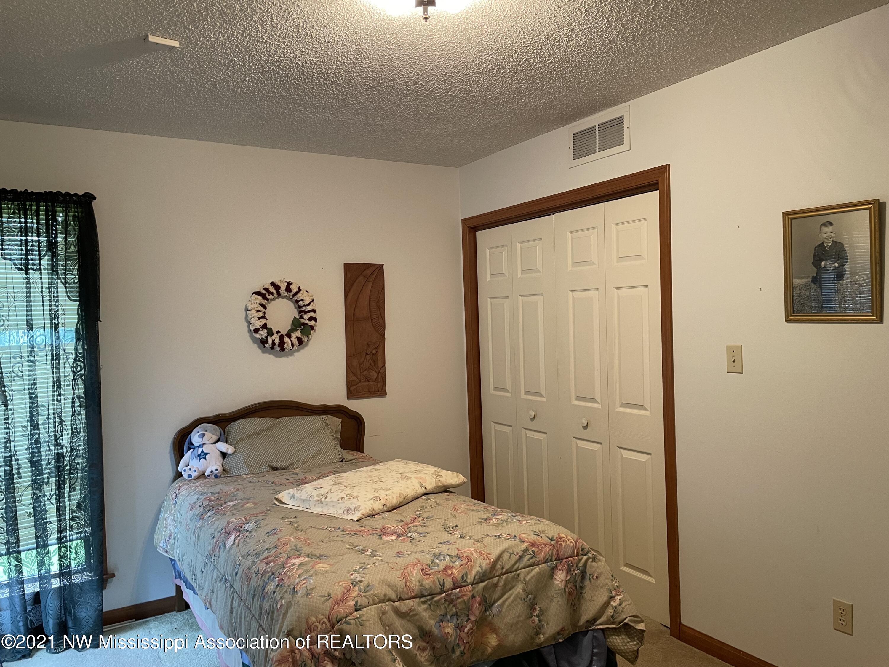 4630 Bluff Road Hernando, MS 38632 - Photo 8 of 13 IMG_0063