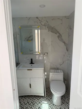 $6,500 | 309 Franklin Avenue, Hewlett, NY 11557