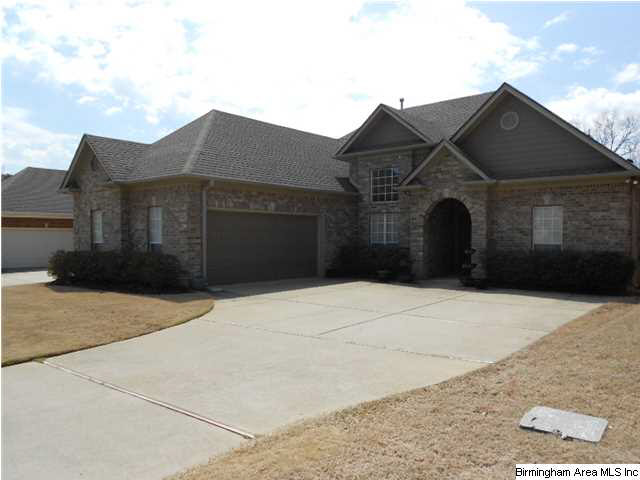 471 Summit Way Fultondale, AL 35068 - Photo 2 of 22