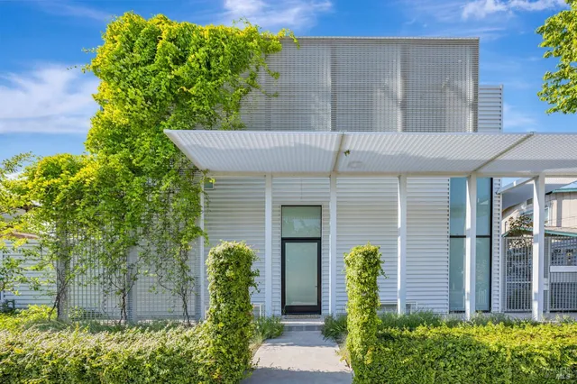 $20,000 | 212 Tucker Street, Healdsburg, CA 95448