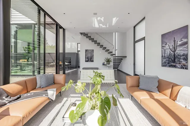 $20,000 | 212 Tucker Street, Healdsburg, CA 95448