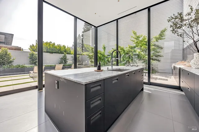 $20,000 | 212 Tucker Street, Healdsburg, CA 95448