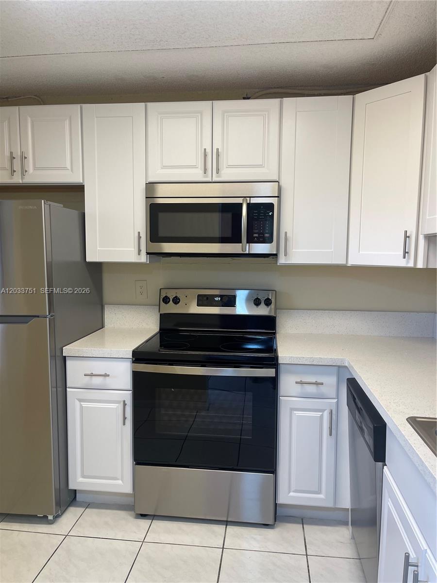3252 Foxcroft Road, Unit 307 Miramar, FL 33025 - Photo 10 of 41