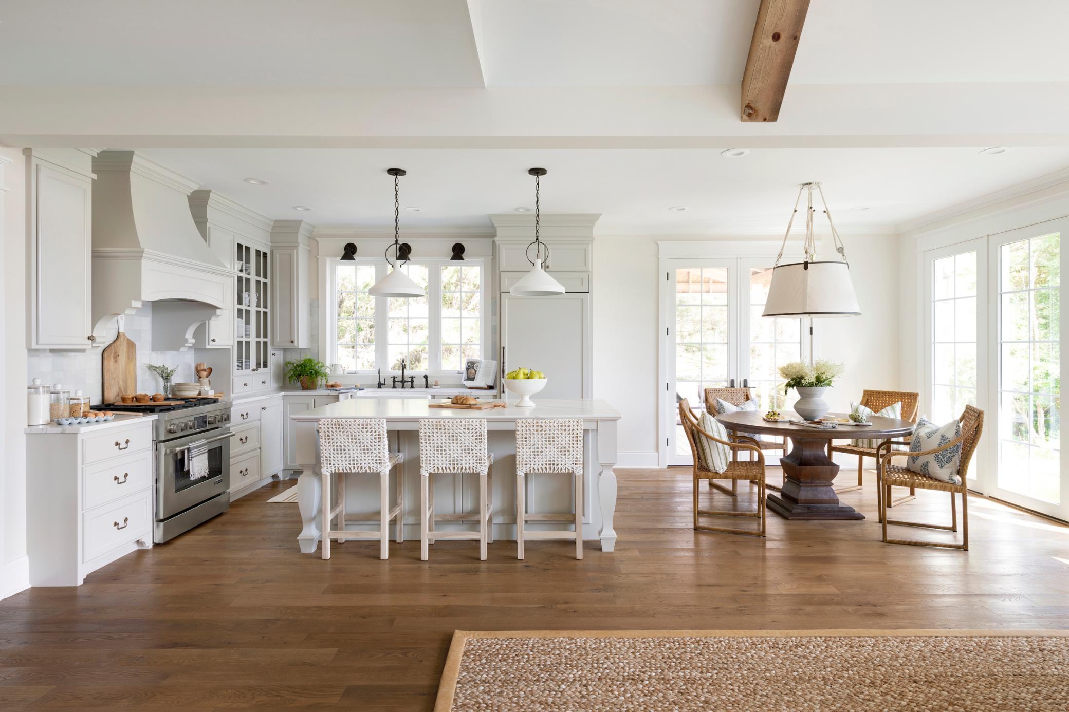 1174 Dodd Road Mendota Heights, MN 55118 - Photo 2 of 3