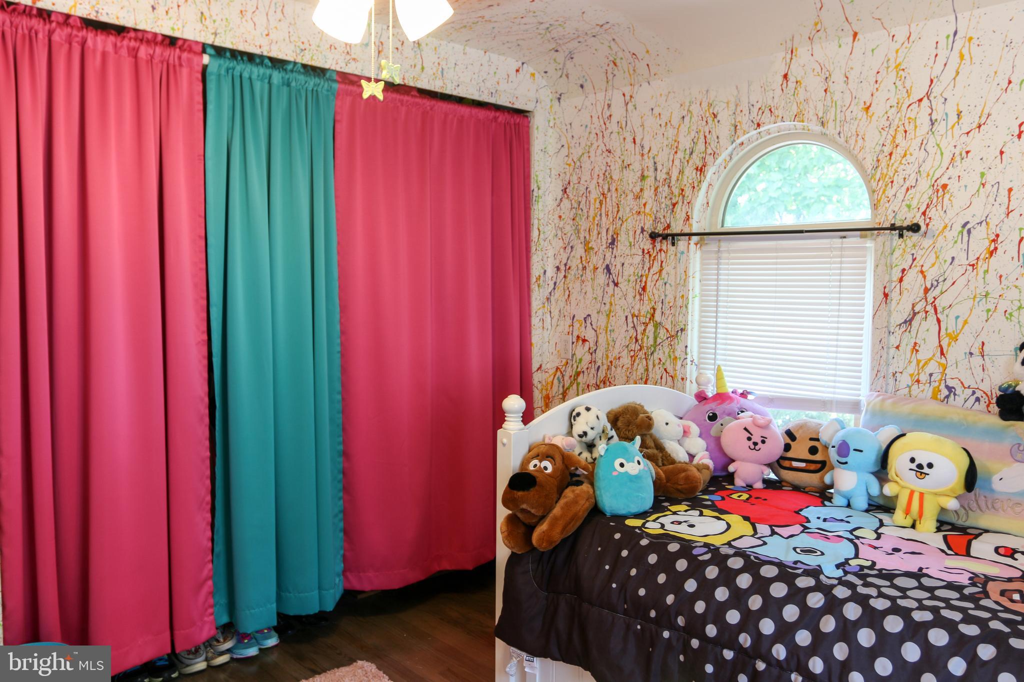 5517 Ashbourne Road Halethorpe, MD 21227 - Photo 26 of 38 Bedroom 4 with large closet