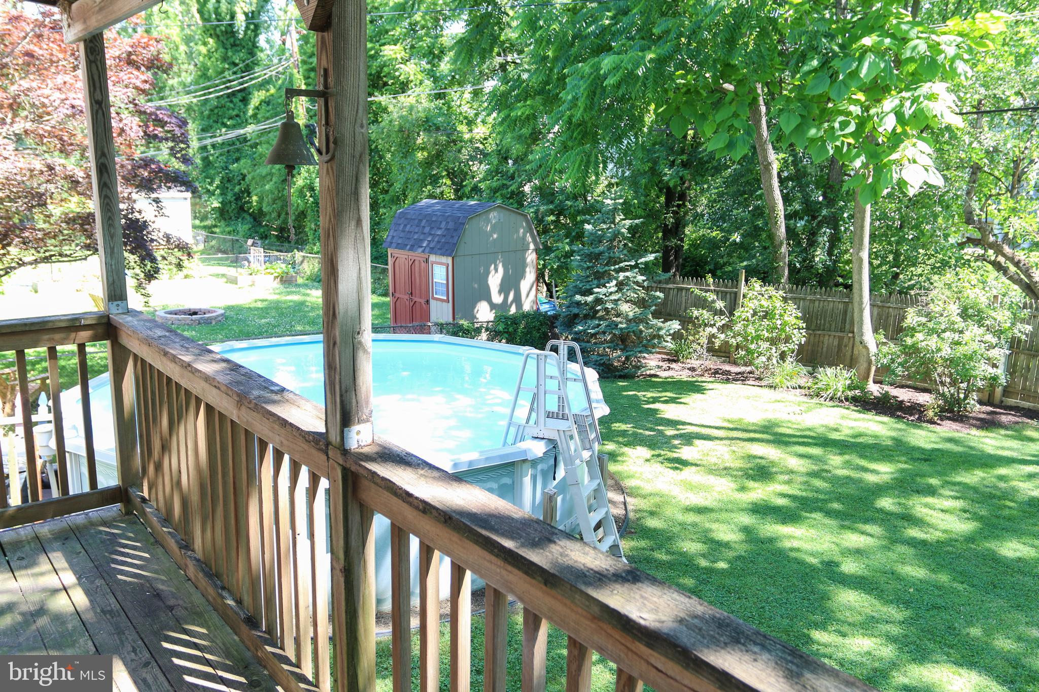 5517 Ashbourne Road Halethorpe, MD 21227 - Photo 32 of 38 Lots of fun in this great yard.