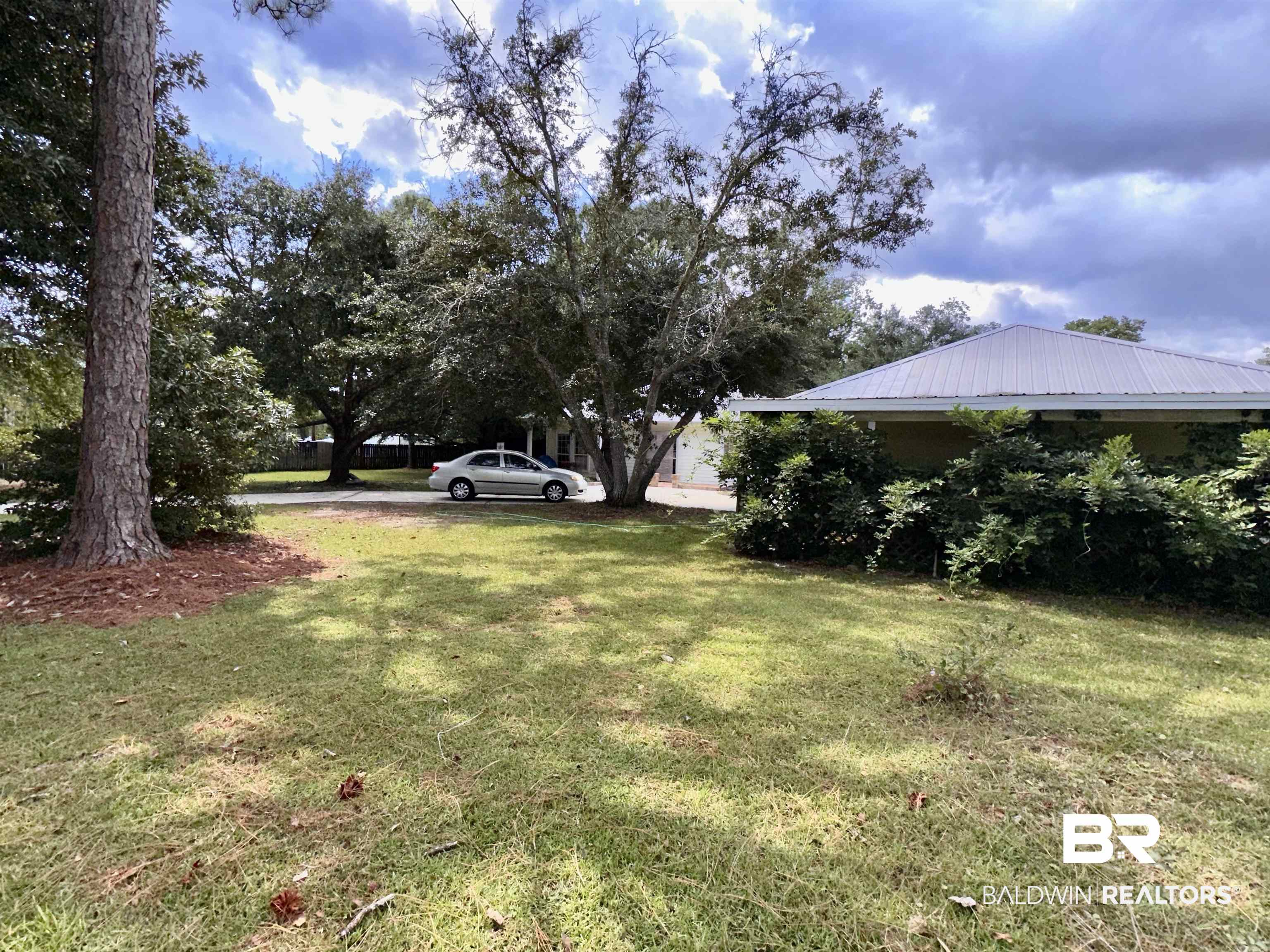 9101 Coronada Road Elberta, AL 36530 - Photo 24 of 27 View of grassy yard