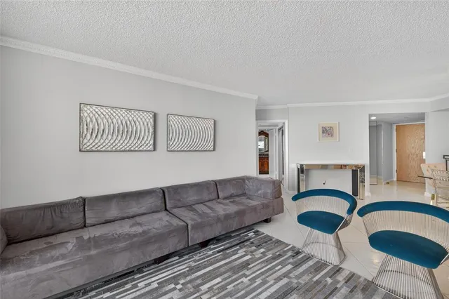 $3,800 | 20185 East Country Club Drive, Unit 2409, Aventura, FL 33180