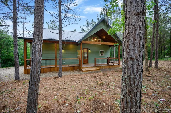 $430,000 | 32 Cedar Tree Trail, Broken Bow, OK 74728