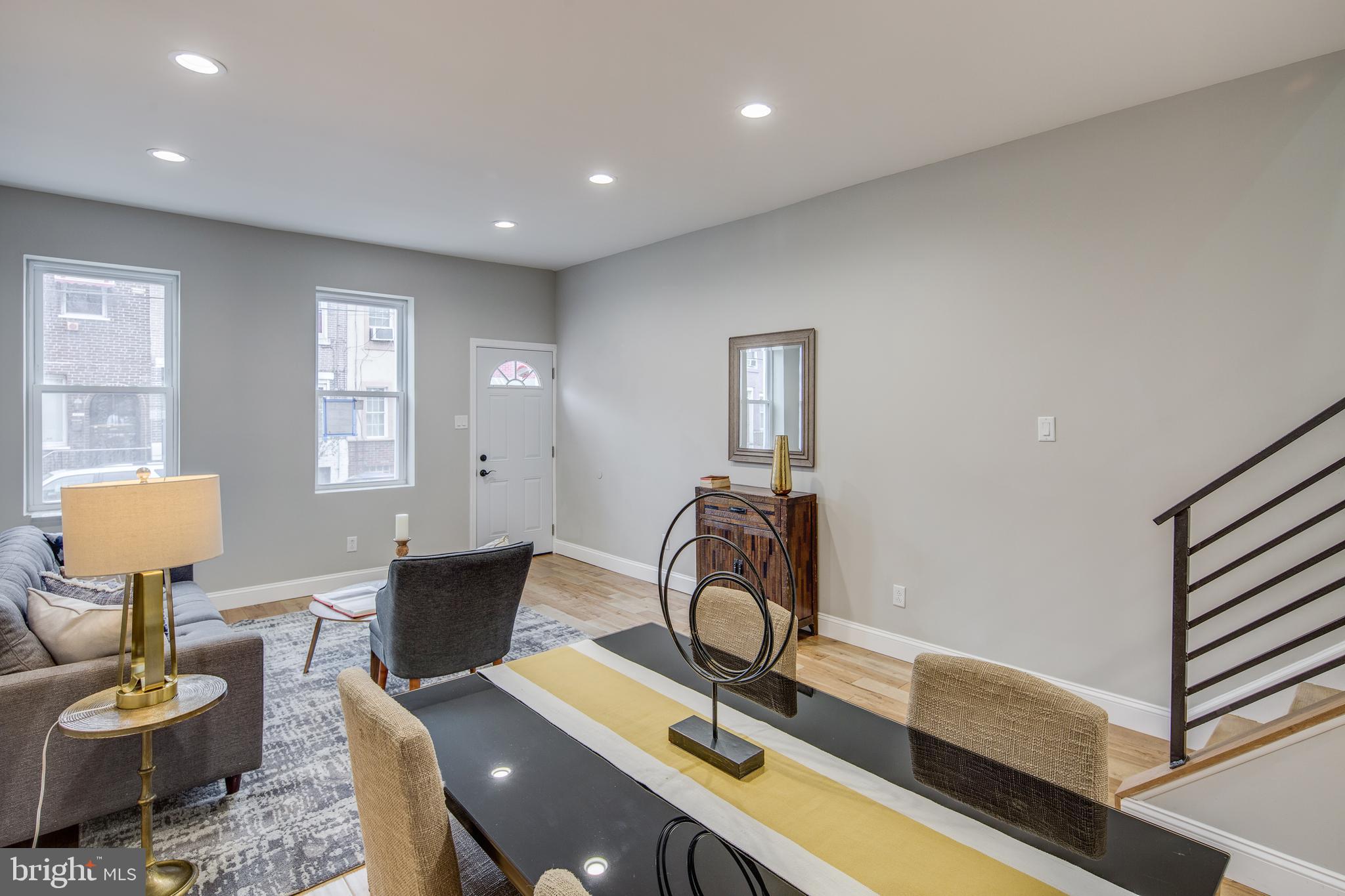 2116 Tasker Street Philadelphia, PA 19145 - Photo 5 of 22 Dining Area