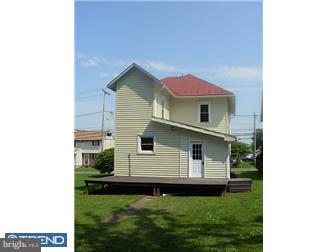 736 Philadelphia Avenue Reading, PA 19607 - Photo 2 of 6 Exterior Back