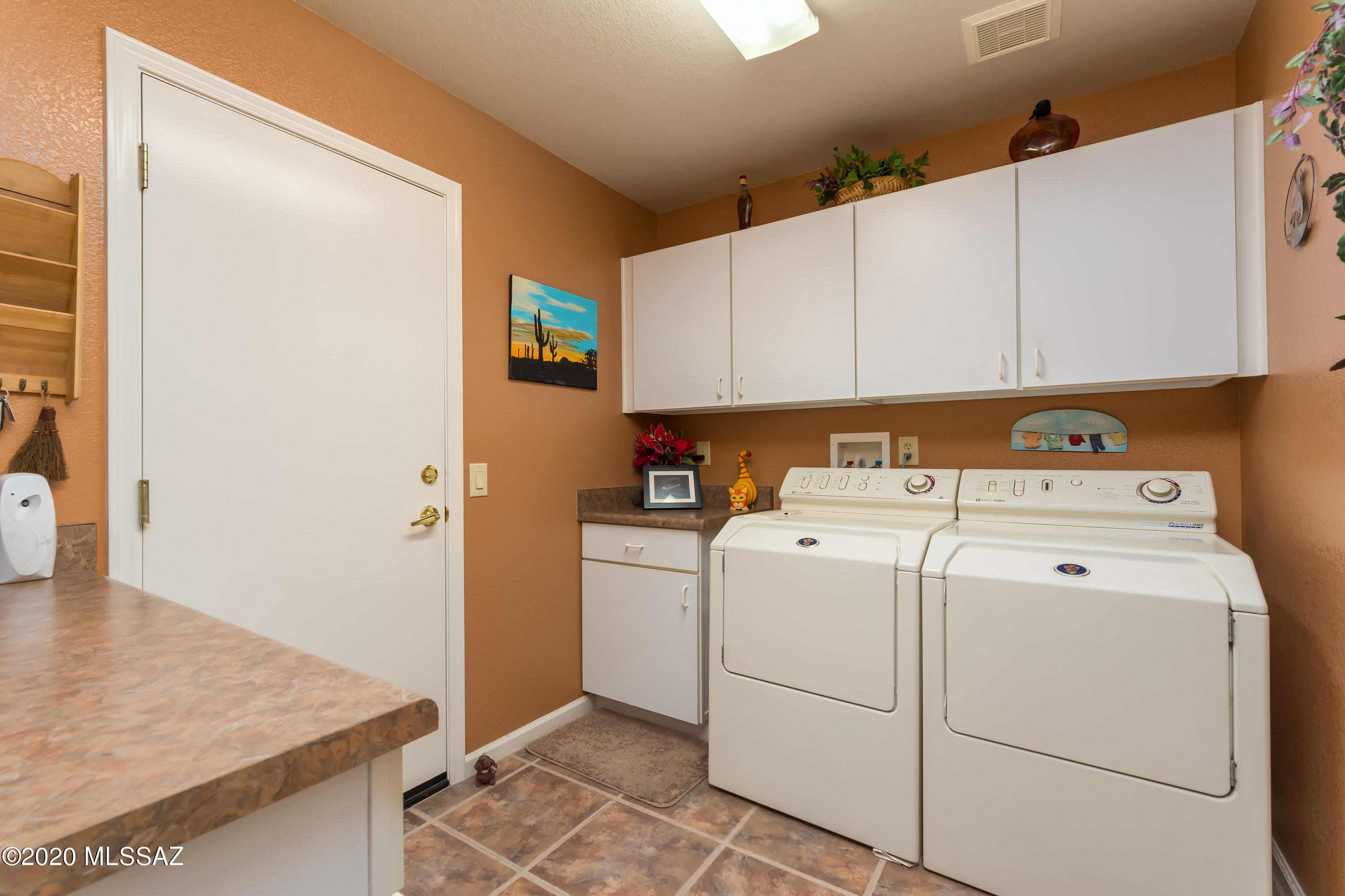 62956 East Flower Ridge Drive Tucson, AZ 85739 - Photo 24 of 33