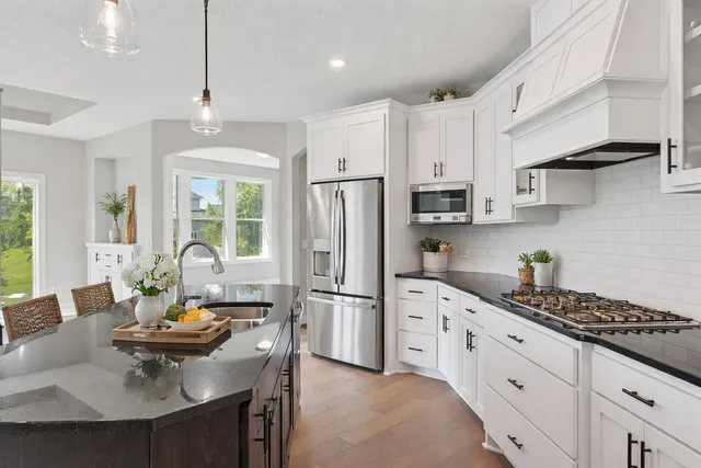 $800,000 | 4730 131st Avenue Northeast, Blaine, MN 55449