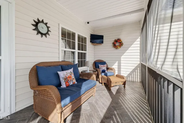 an aerial view of house with yard