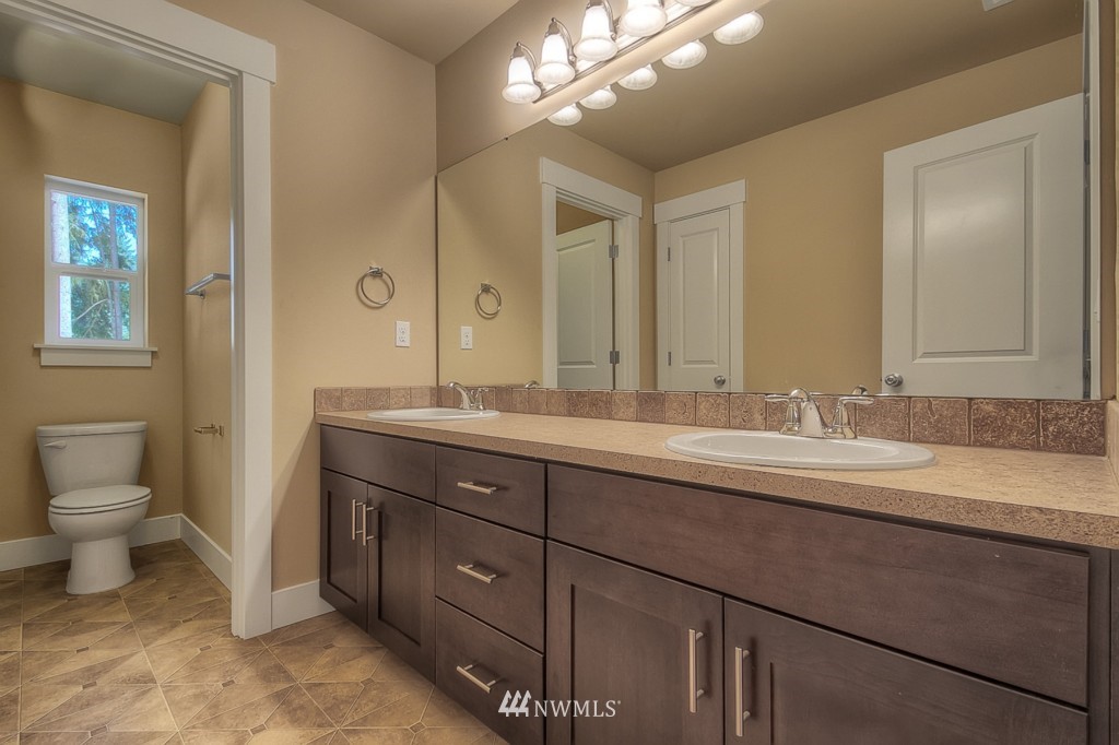 16404 Southeast 149th Street Renton, WA 98059 - Photo 14 of 21