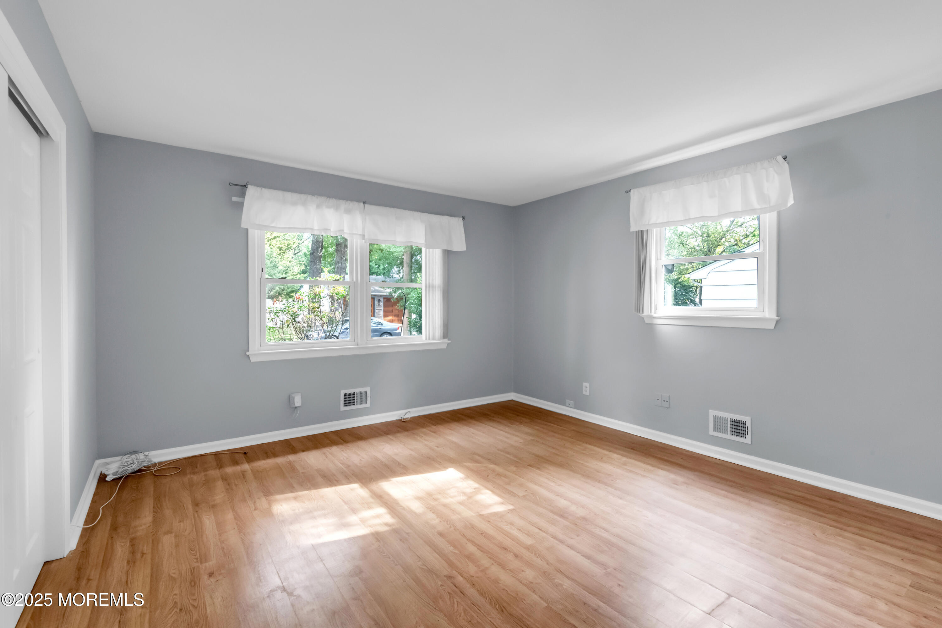 313 Shawnee Drive Brick, NJ 08724 - Photo 19 of 50 First Floor Primary Bedroom
