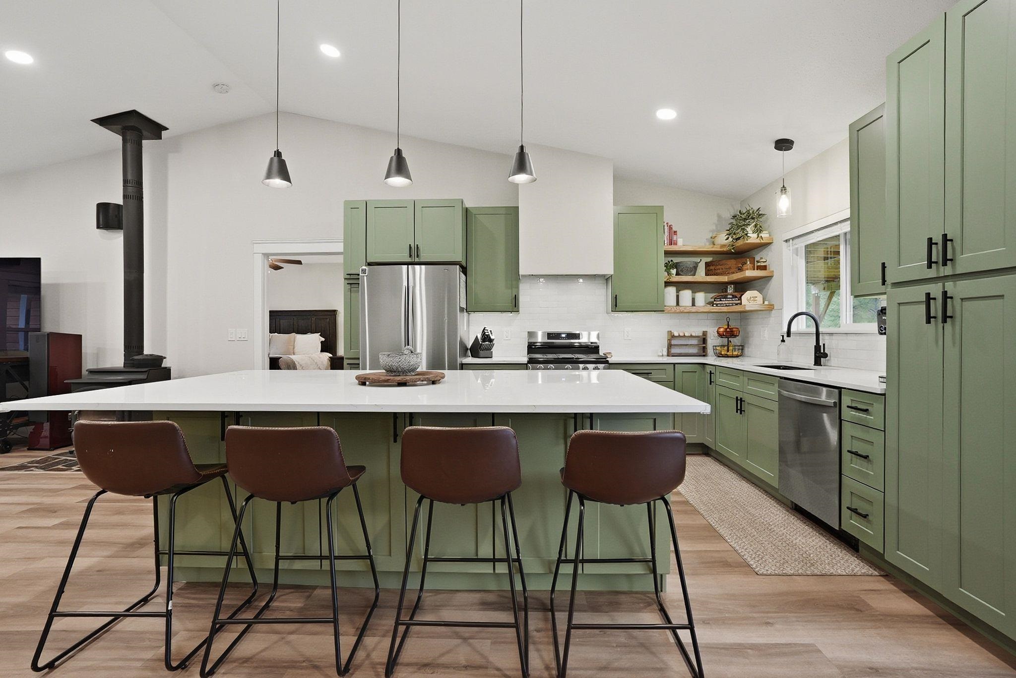 36112 North Pike Road Deer Park, WA 99006 - Photo 13 of 37