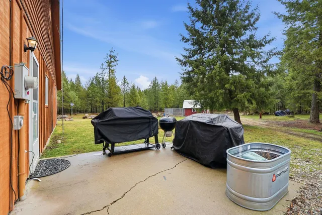 $625,000 | 36112 North Pike Road, Deer Park, WA 99006