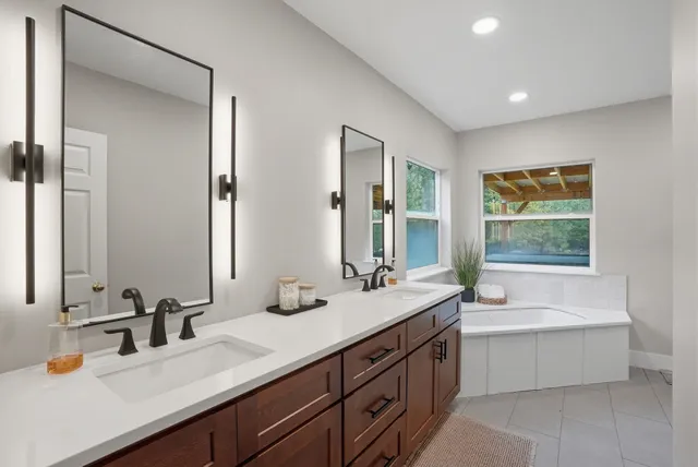 $625,000 | 36112 North Pike Road, Deer Park, WA 99006