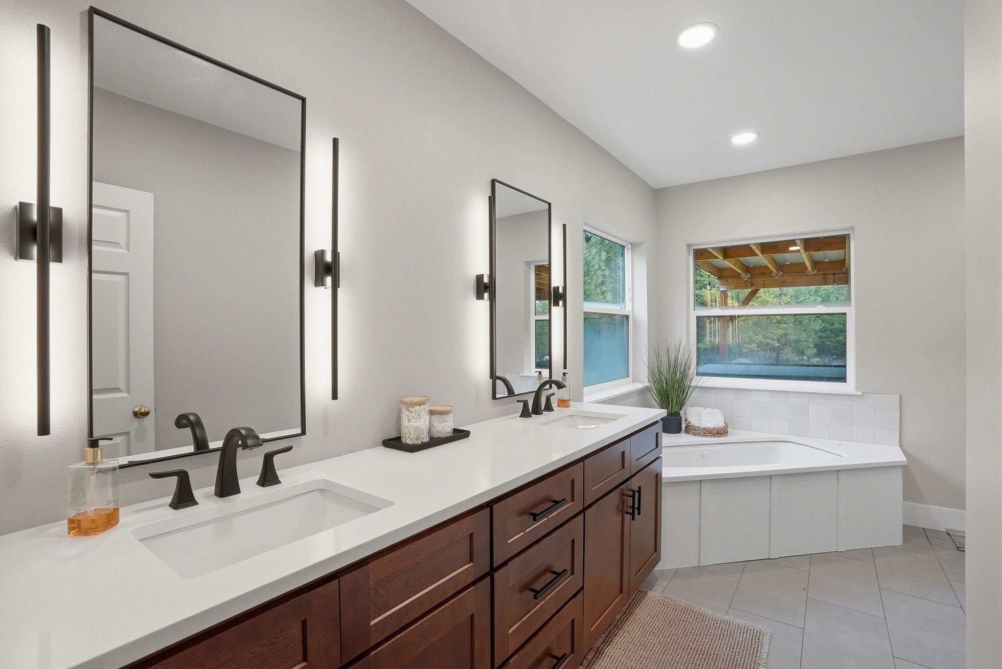 36112 North Pike Road Deer Park, WA 99006 - Photo 5 of 37