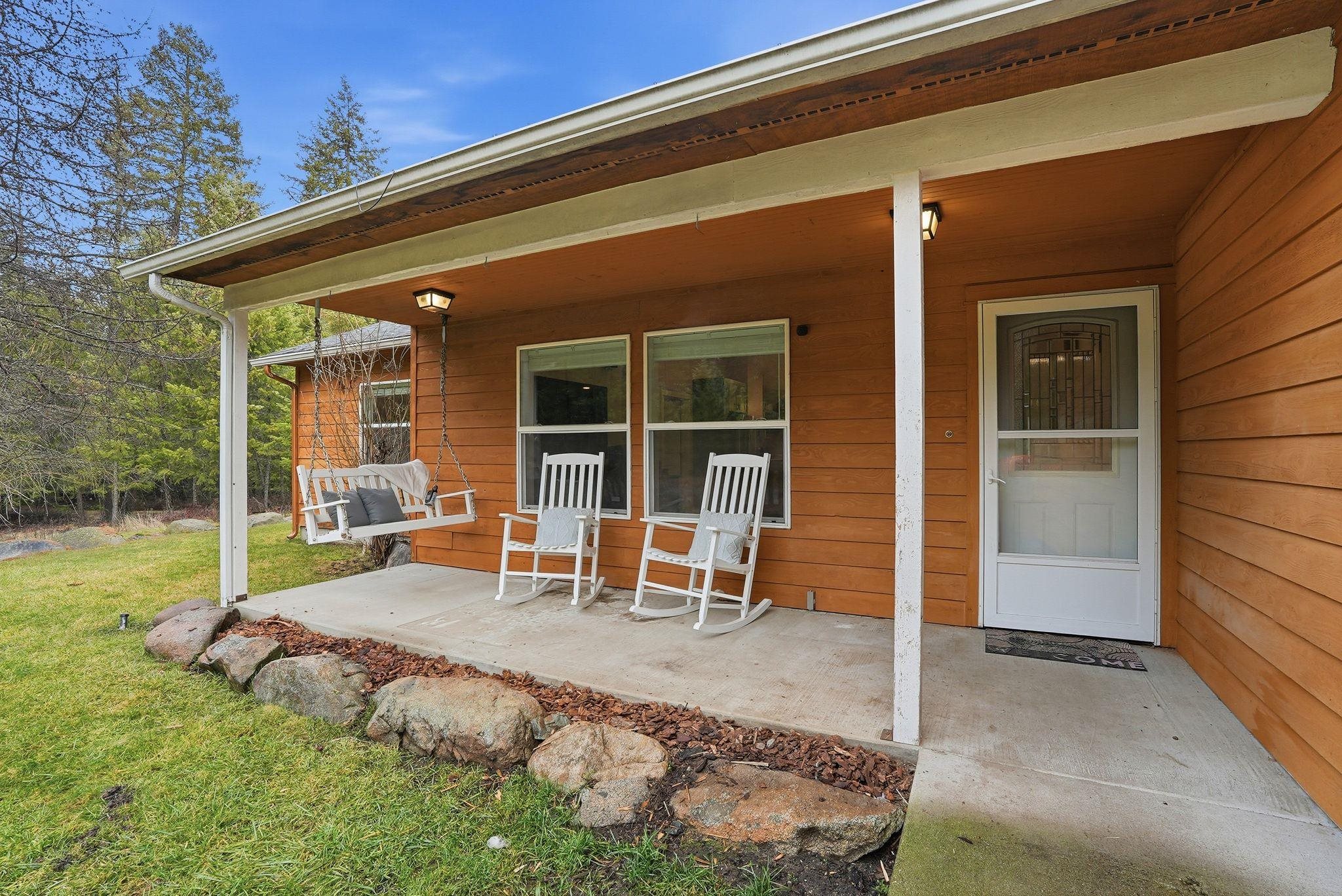 36112 North Pike Road Deer Park, WA 99006 - Photo 8 of 37