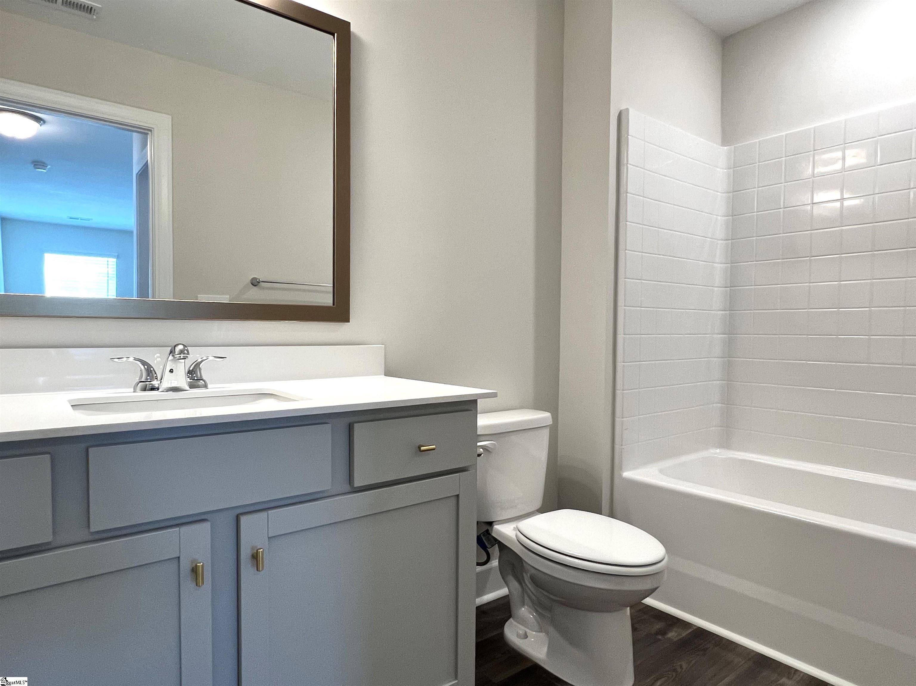 300 Hollenbeck Place Greenville, SC 29607 - Photo 16 of 20