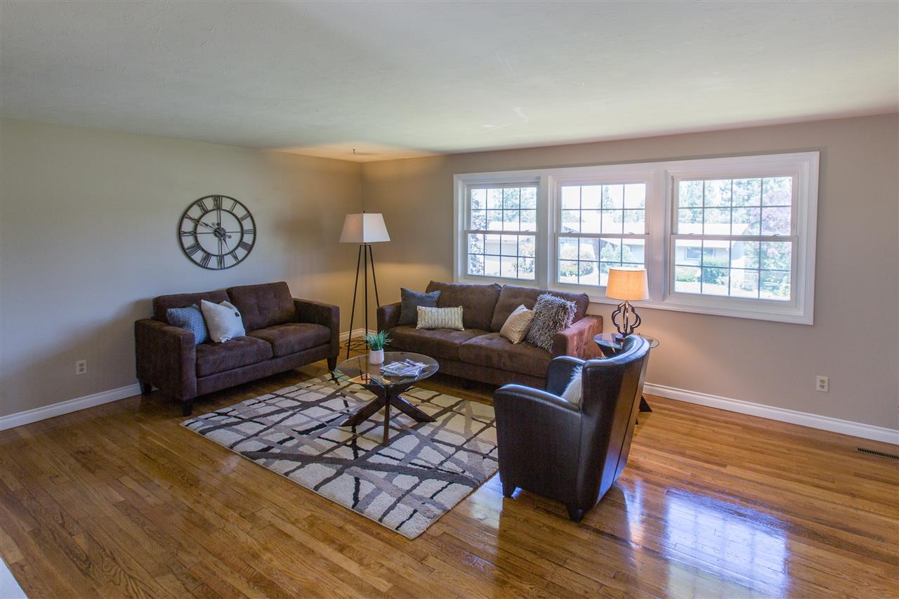 1901 West Toni Rae Drive Spokane, WA 99218 - Photo 4 of 20