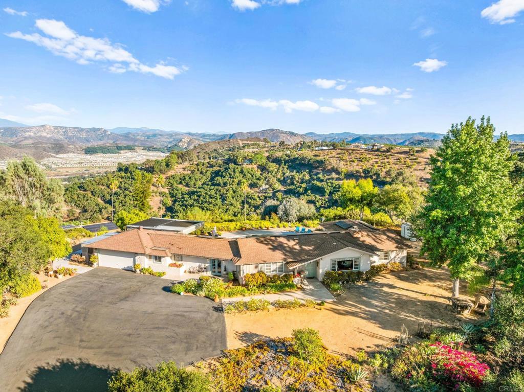 3730 Poppy Lane Fallbrook, CA 92028 - Photo 12 of 75