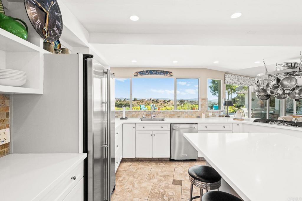 3730 Poppy Lane Fallbrook, CA 92028 - Photo 26 of 75