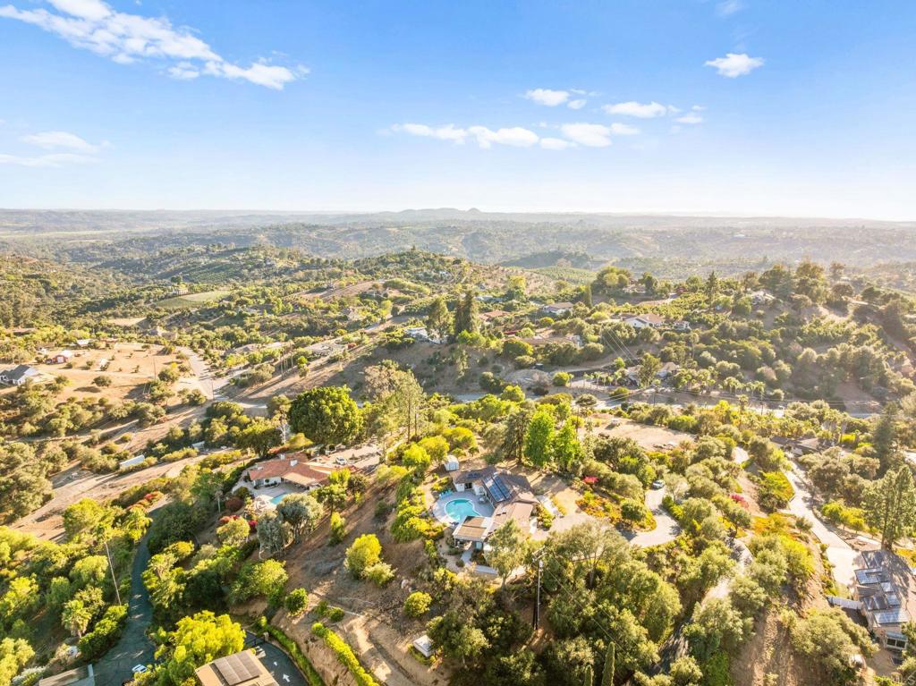 3730 Poppy Lane Fallbrook, CA 92028 - Photo 74 of 75 an aerial view of residential building with parking space