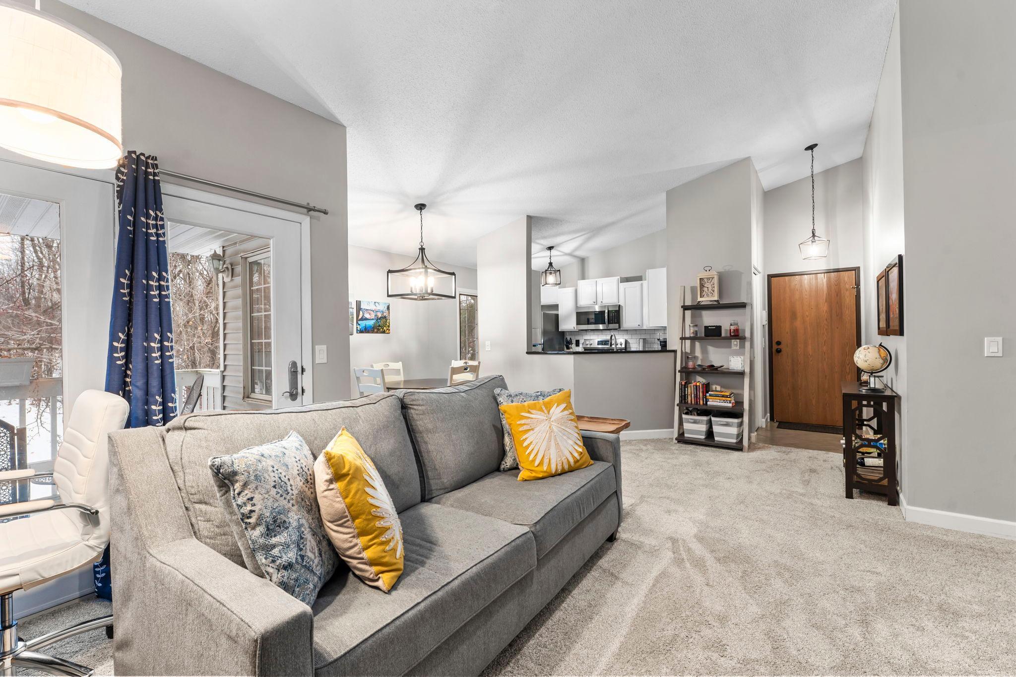 3563 Blue Jay Way, Unit 200 Eagan, MN 55123 - Photo 4 of 56