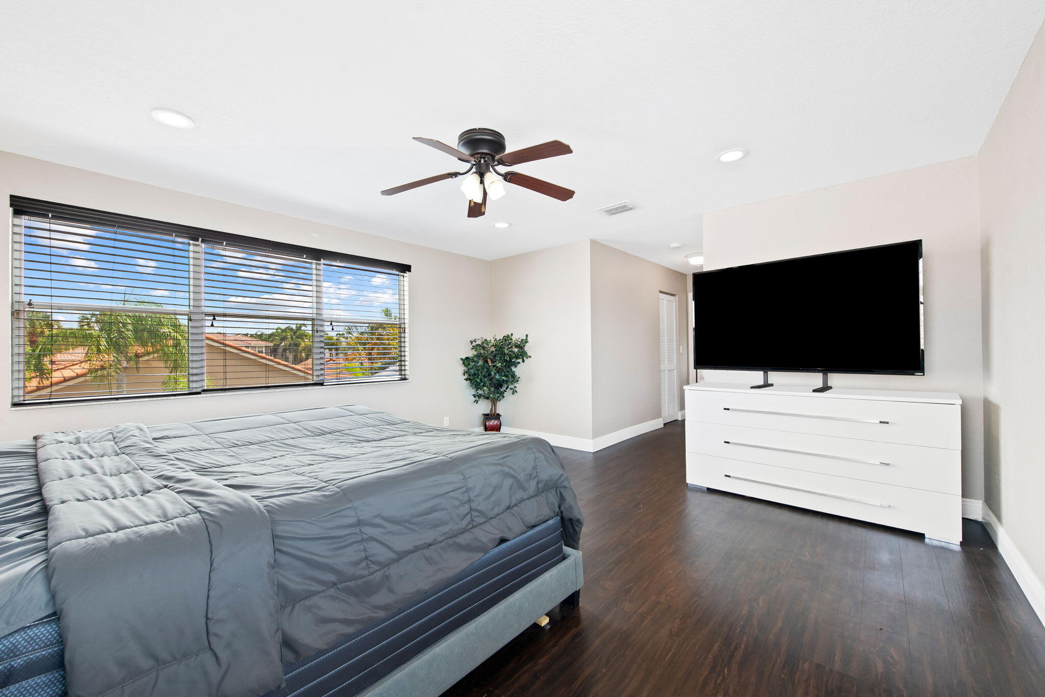 11038 Harbour Springs Circle Boca Raton, FL 33428 - Photo 15 of 30 Primary Bedroom
