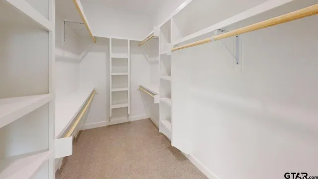 $464,900 | 19329 Aida Drive, Flint, TX 75762