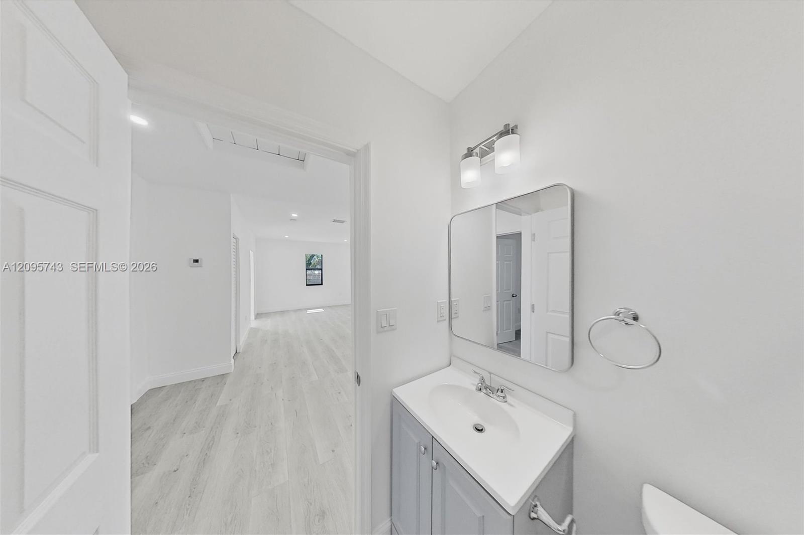 4237 Southwest 7th Street Miami, FL 33134 - Photo 8 of 19 Gallery Image 8