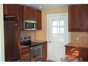 14 Springdale Road Asheville, NC 28803 - Photo 7 of 17 Gallery Image 7