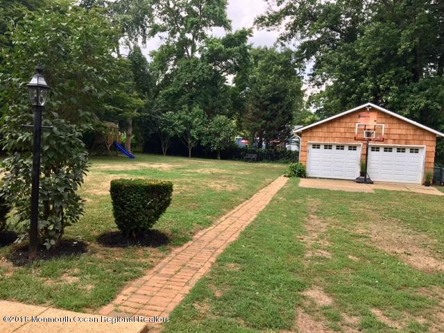 16 Manor Road Colts Neck, NJ 07722 - Photo 4 of 17 IMG_5112
