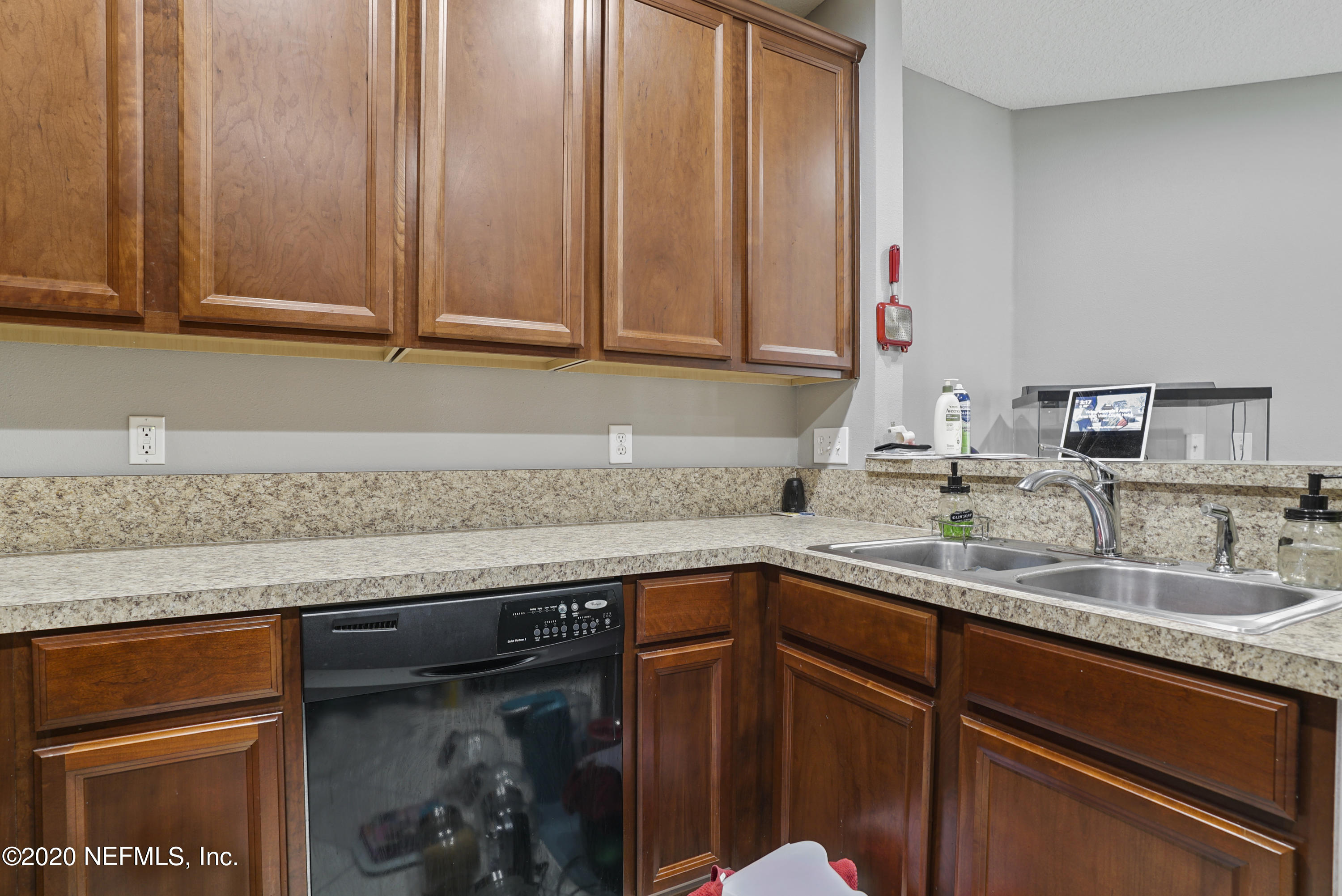 3260 Chestnut Ridge Way Orange Park, FL 32065 - Photo 4 of 27 DSC07714