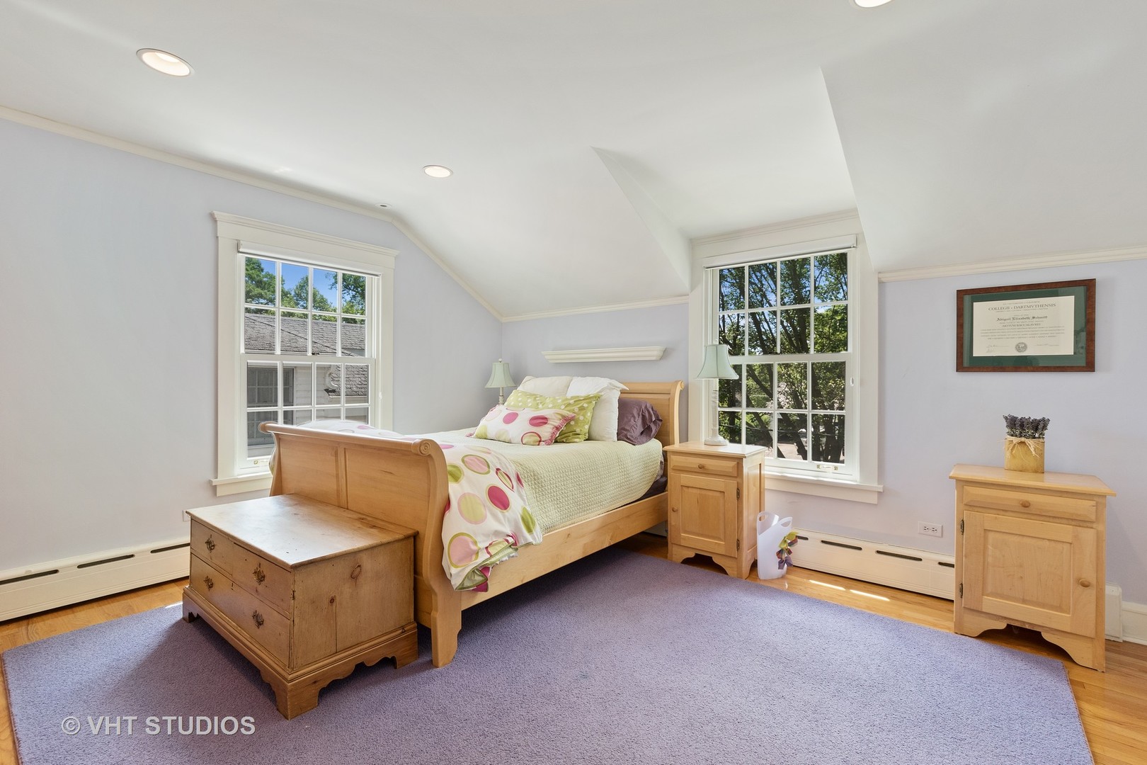 811 Sunset Road Winnetka, IL 60093 - Photo 23 of 40 a bedroom with a bed and a window